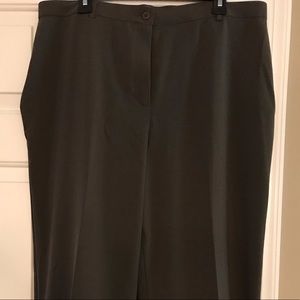 Women’s trousers